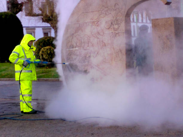 Why Choose Our Certified Pressure Washing Experts for Your Project Needs in Salina, OK?